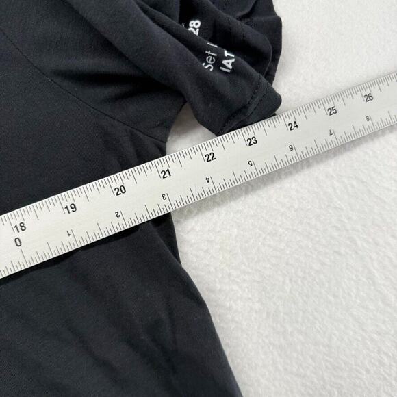 Oakey Shirt Men's Large Black Servant Lighting Horror Hydrolix Performance NEW - Picture 4 of 9